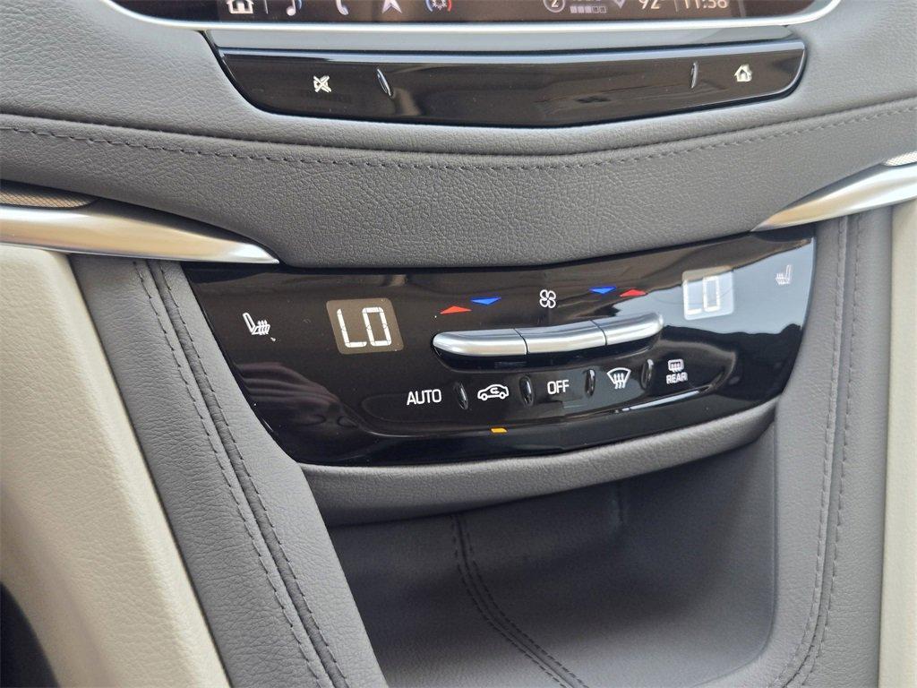 new 2025 Cadillac XT5 car, priced at $58,015