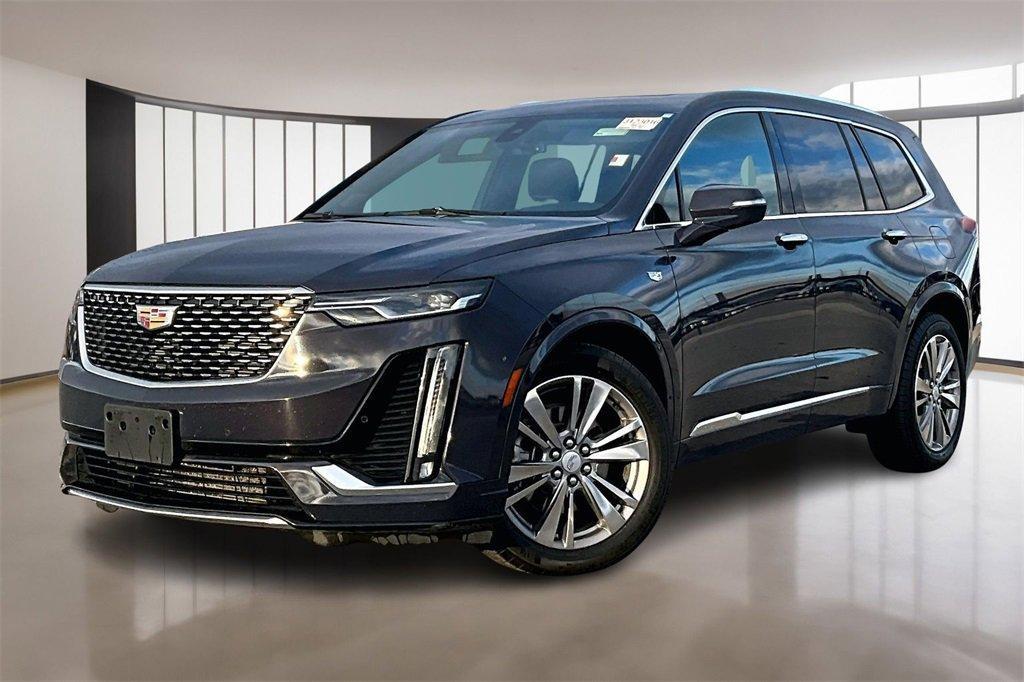 used 2025 Cadillac XT6 car, priced at $44,000