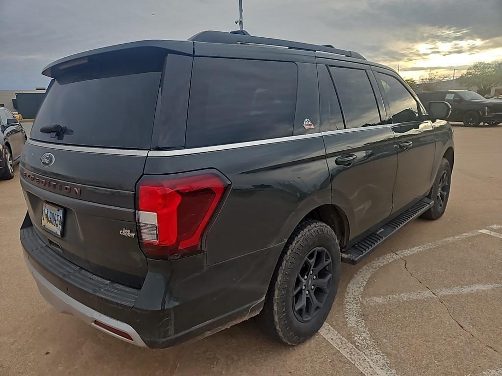 used 2022 Ford Expedition car, priced at $49,000