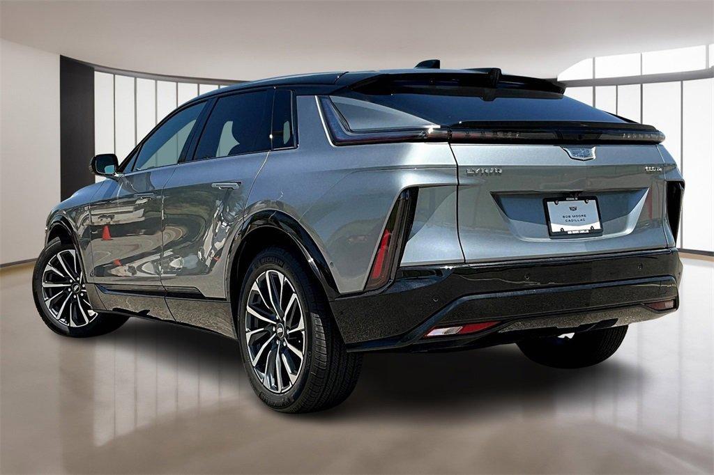 new 2025 Cadillac LYRIQ car, priced at $71,170
