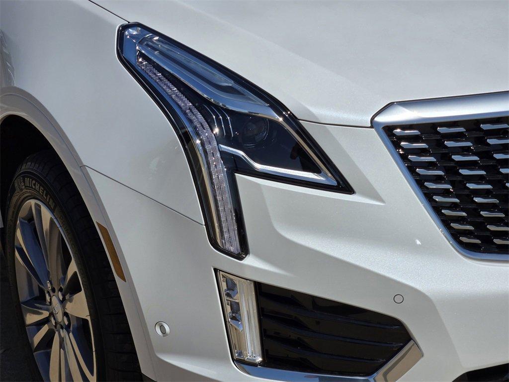 new 2025 Cadillac XT5 car, priced at $57,830