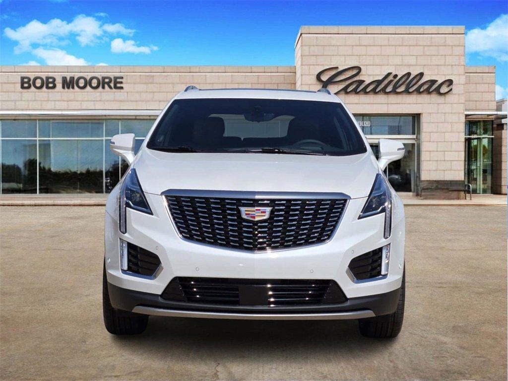 new 2025 Cadillac XT5 car, priced at $57,830