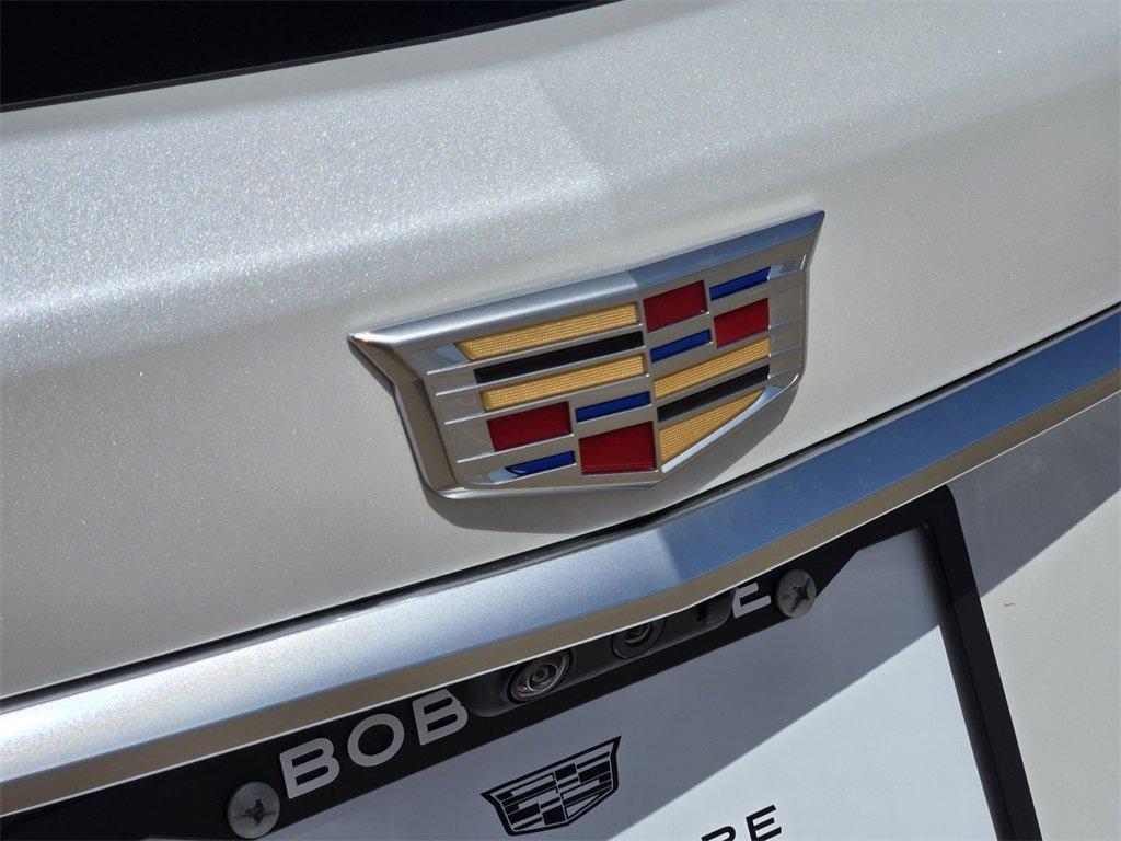 new 2025 Cadillac XT5 car, priced at $57,830