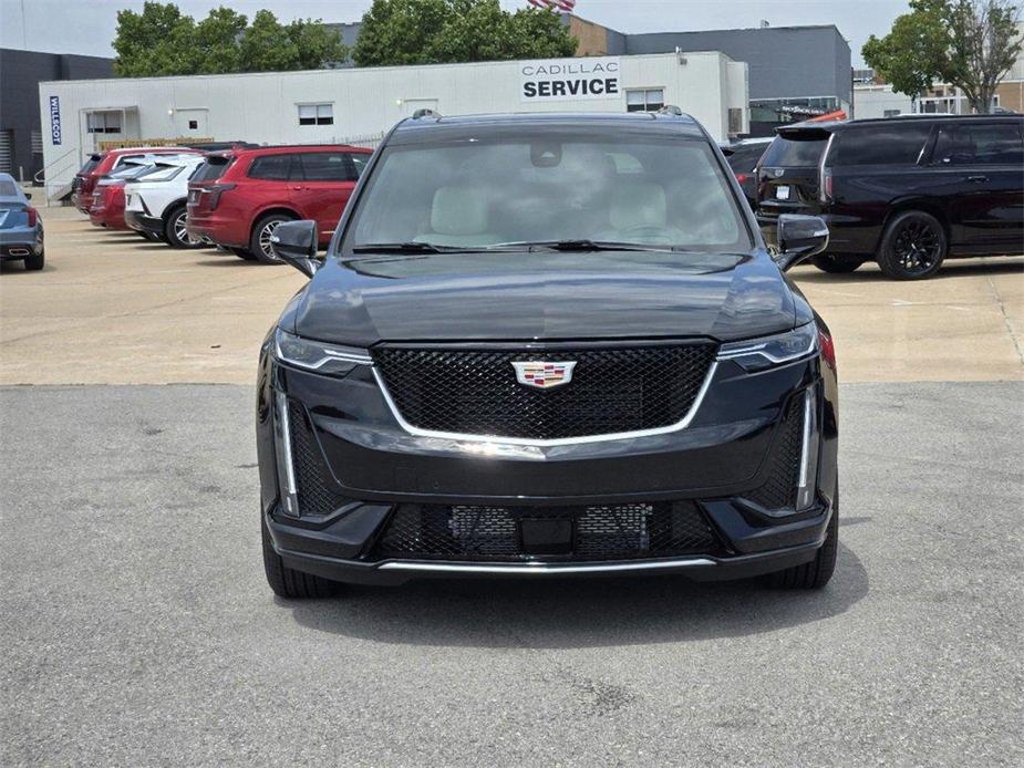 new 2024 Cadillac XT6 car, priced at $67,850