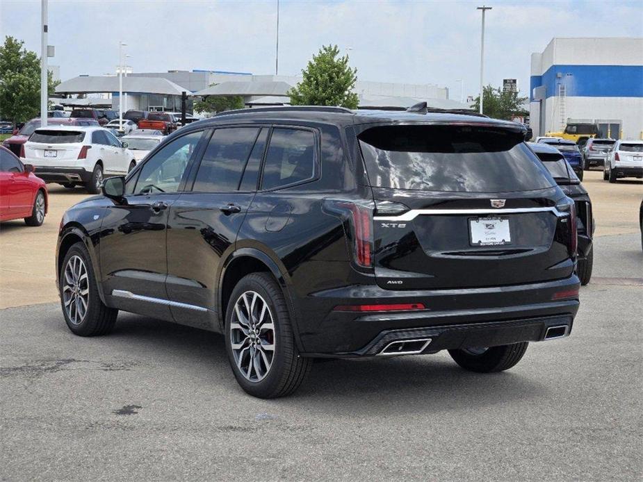 new 2024 Cadillac XT6 car, priced at $67,850