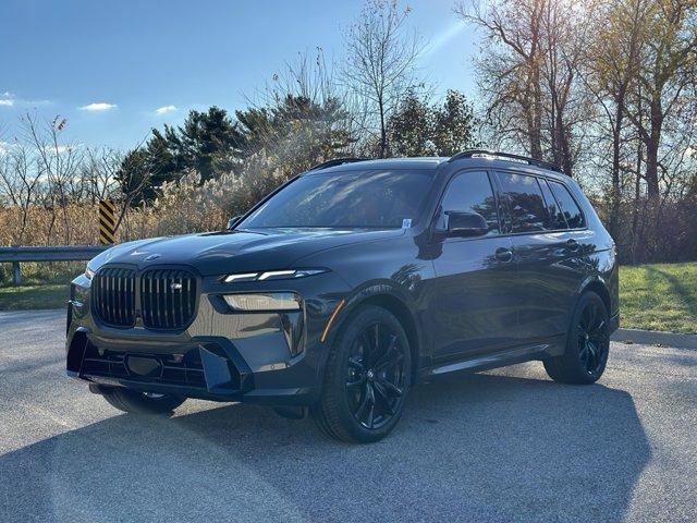 new 2025 BMW X7 car, priced at $123,425