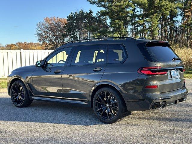 new 2025 BMW X7 car, priced at $123,425