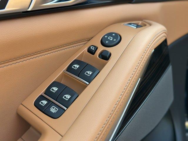 new 2026 BMW X7 car, priced at $98,925