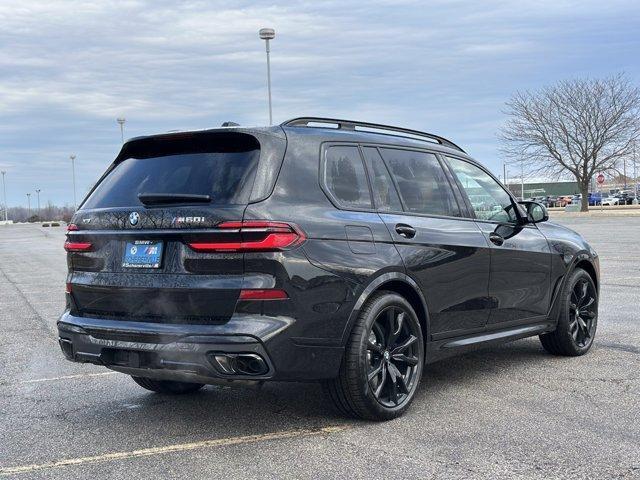 new 2025 BMW X7 car, priced at $121,025