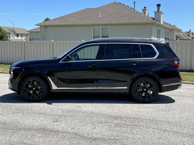 new 2025 BMW X7 car, priced at $89,625