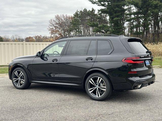 new 2025 BMW X7 car, priced at $97,225