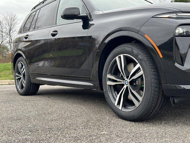 new 2025 BMW X7 car, priced at $97,225