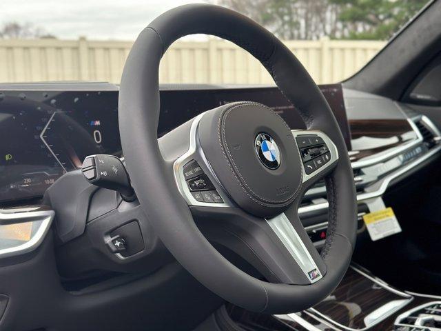 new 2025 BMW X7 car, priced at $97,225