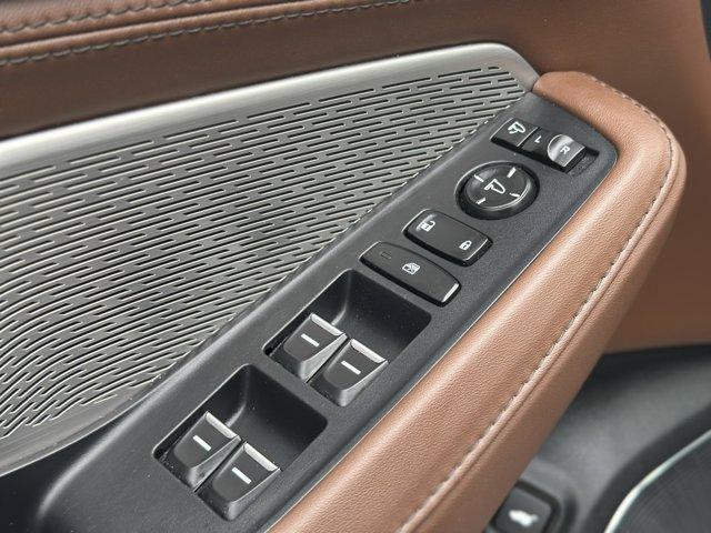 used 2023 Acura MDX car, priced at $44,980