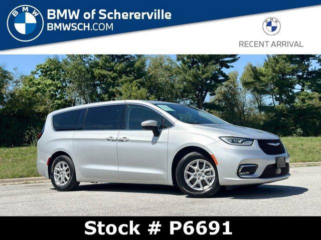 used 2023 Chrysler Pacifica car, priced at $23,958