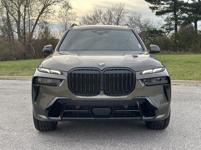 new 2025 BMW X7 car, priced at $97,225