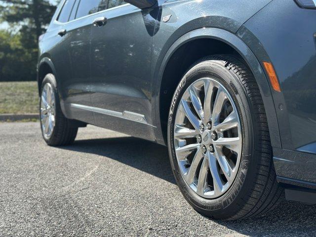 used 2020 Cadillac XT6 car, priced at $30,980