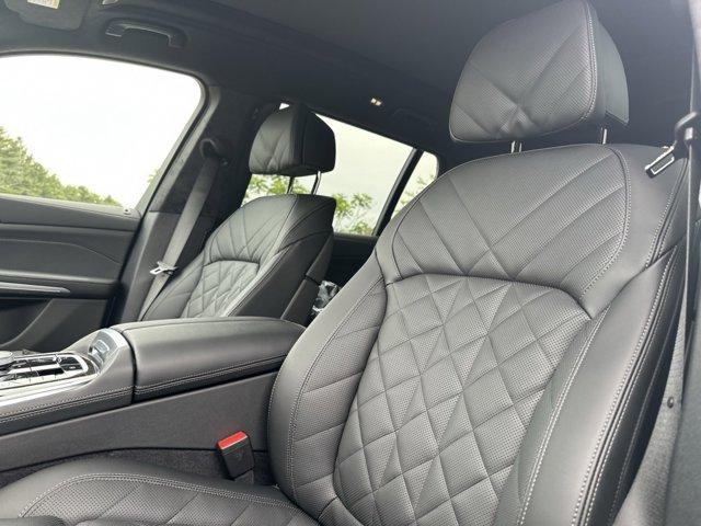 new 2026 BMW X7 car, priced at $98,925
