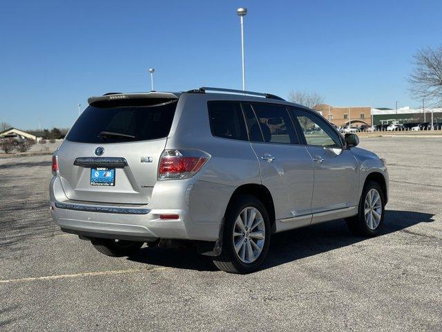 used 2013 Toyota Highlander Hybrid car, priced at $15,980