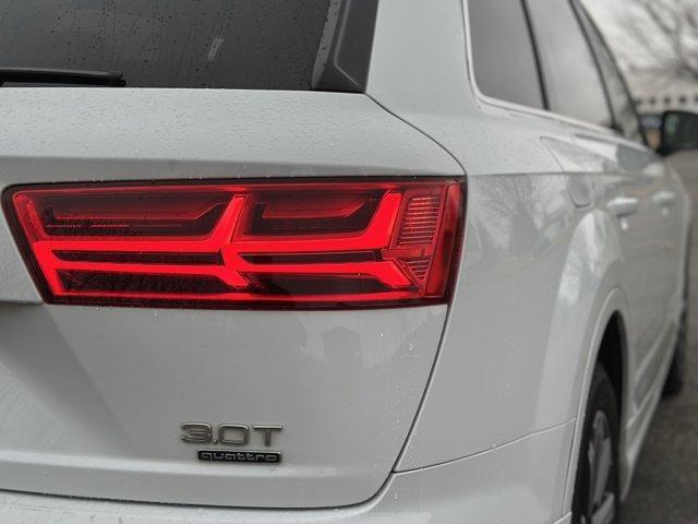 used 2017 Audi Q7 car, priced at $15,480