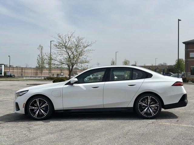 new 2025 BMW 550e car, priced at $80,455