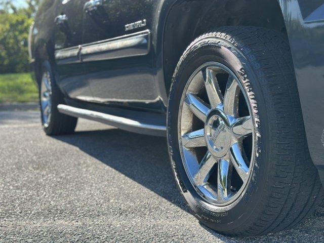 used 2008 GMC Yukon XL car, priced at $4,995
