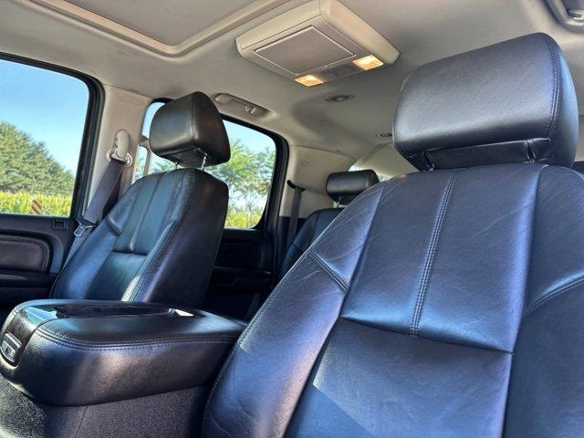 used 2008 GMC Yukon XL car, priced at $4,995
