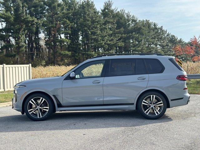 new 2025 BMW X7 car, priced at $97,225