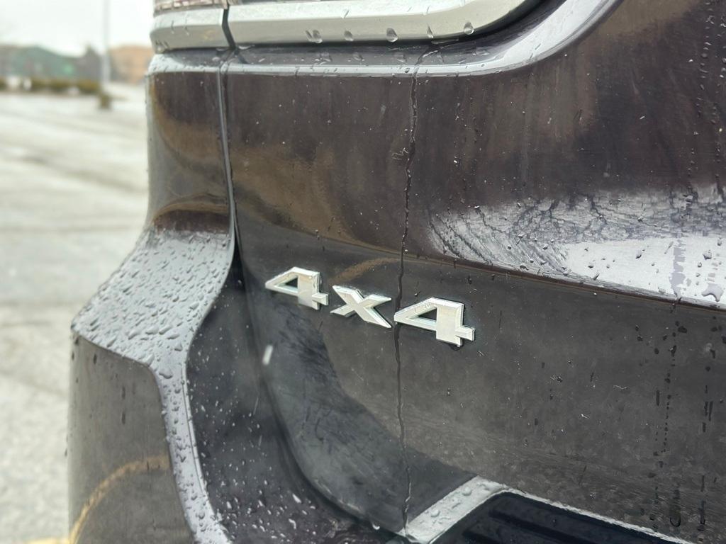 used 2018 Jeep Grand Cherokee car, priced at $18,730