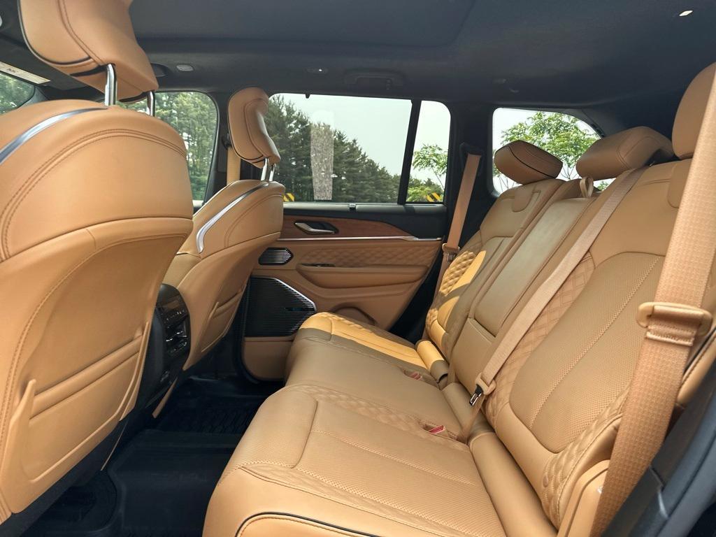 used 2023 Jeep Grand Cherokee car, priced at $33,991