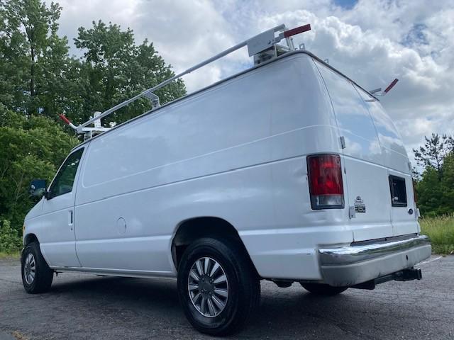 used 2002 Ford E150 car, priced at $5,295