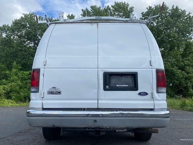 used 2002 Ford E150 car, priced at $5,295