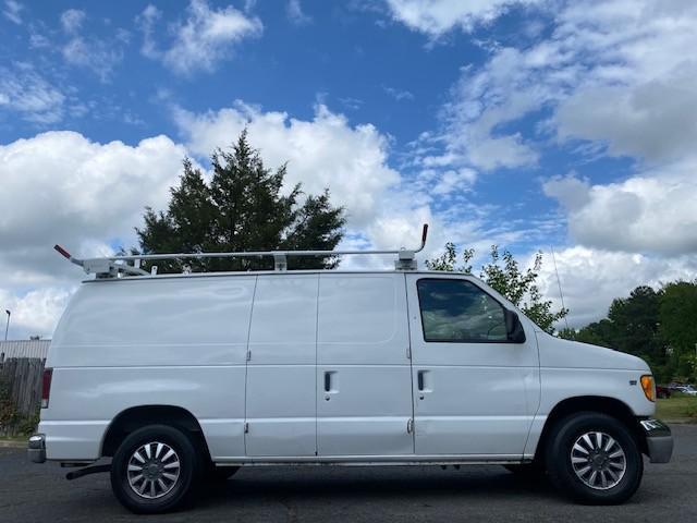 used 2002 Ford E150 car, priced at $5,295