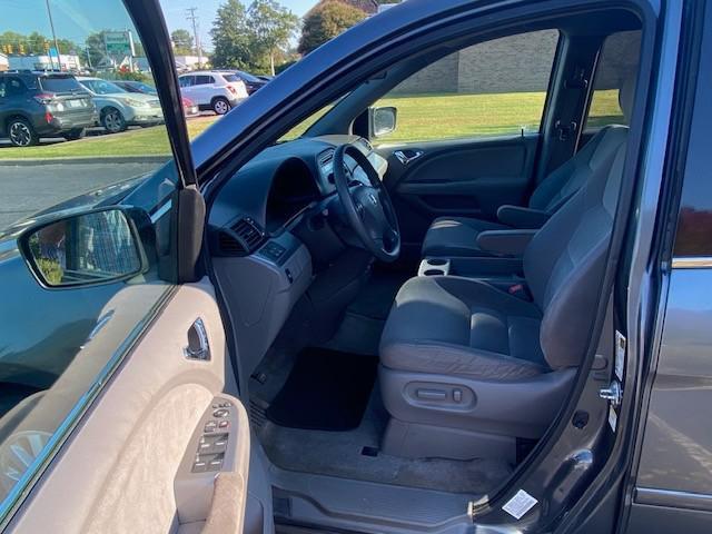 used 2010 Honda Odyssey car, priced at $5,195