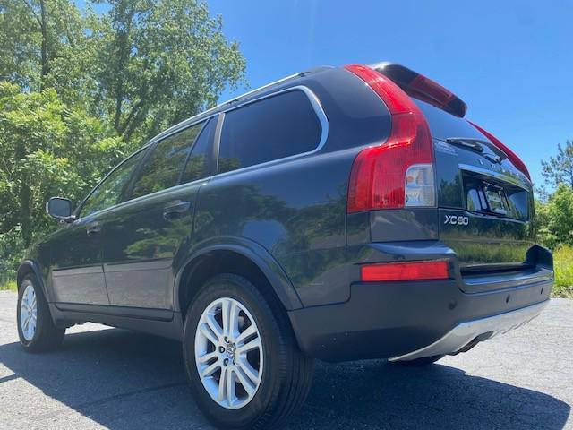 used 2011 Volvo XC90 car, priced at $5,795