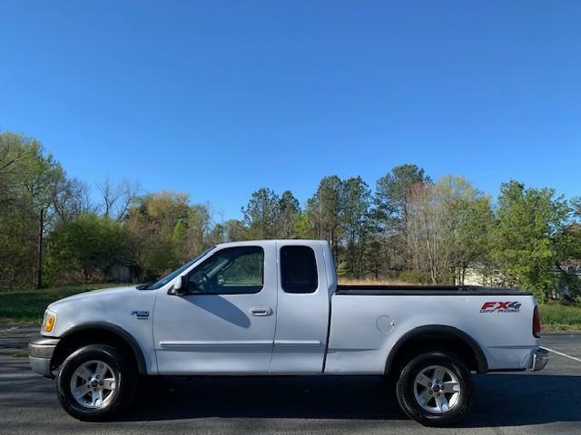 used 2002 Ford F-150 car, priced at $7,595