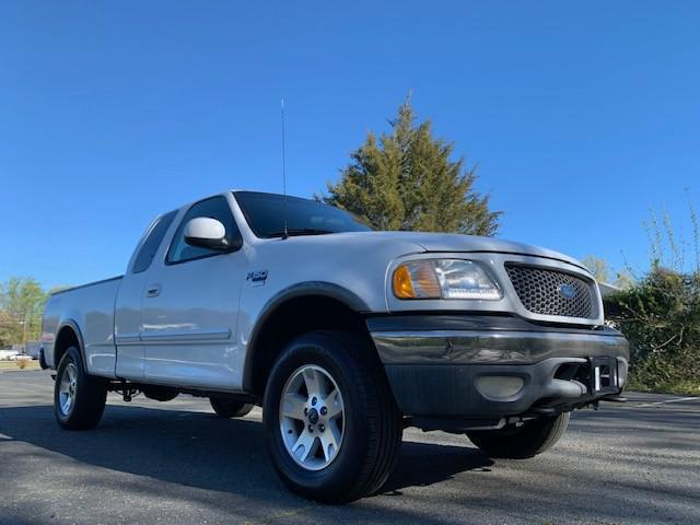 used 2002 Ford F-150 car, priced at $7,595