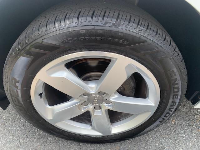 used 2012 Audi Q5 car, priced at $8,595