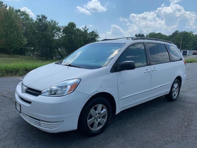 used 2004 Toyota Sienna car, priced at $3,995