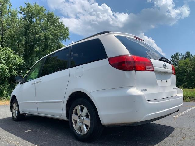 used 2004 Toyota Sienna car, priced at $3,995