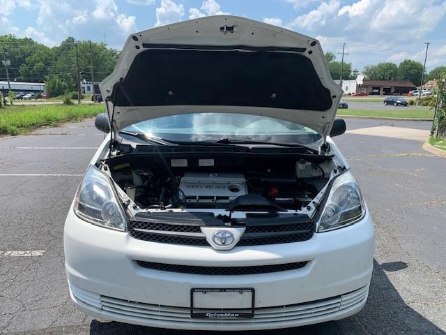 used 2004 Toyota Sienna car, priced at $3,995