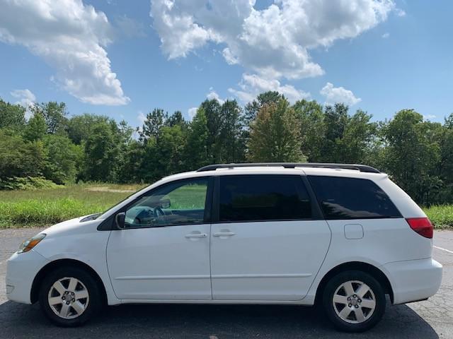 used 2004 Toyota Sienna car, priced at $3,995