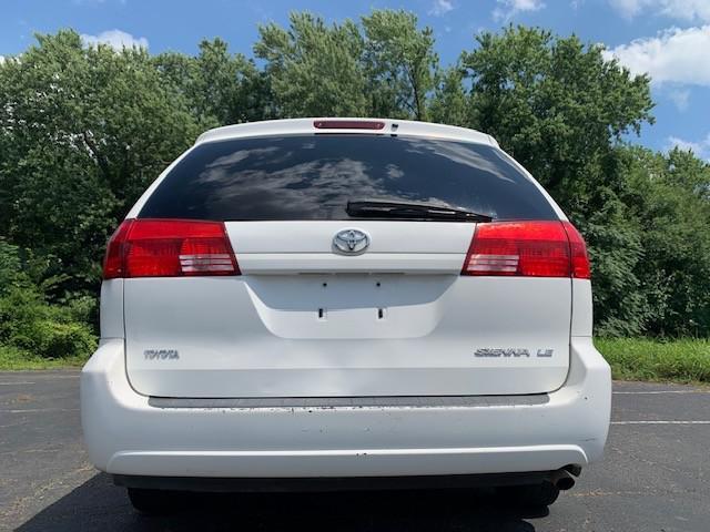 used 2004 Toyota Sienna car, priced at $3,995