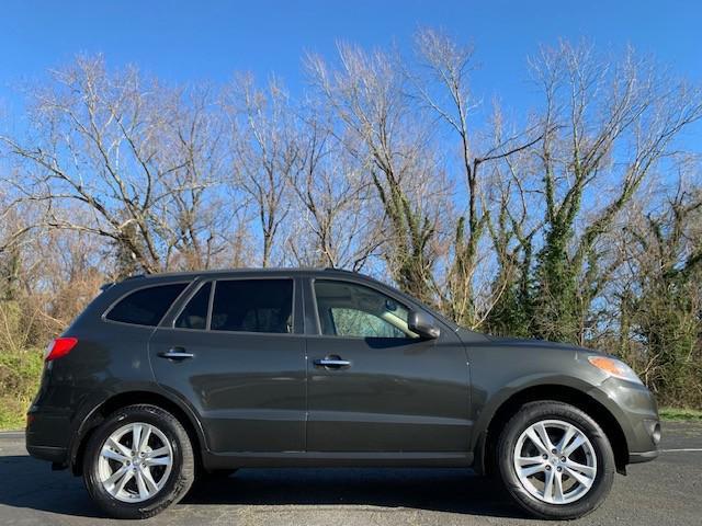 used 2012 Hyundai Santa Fe car, priced at $6,795