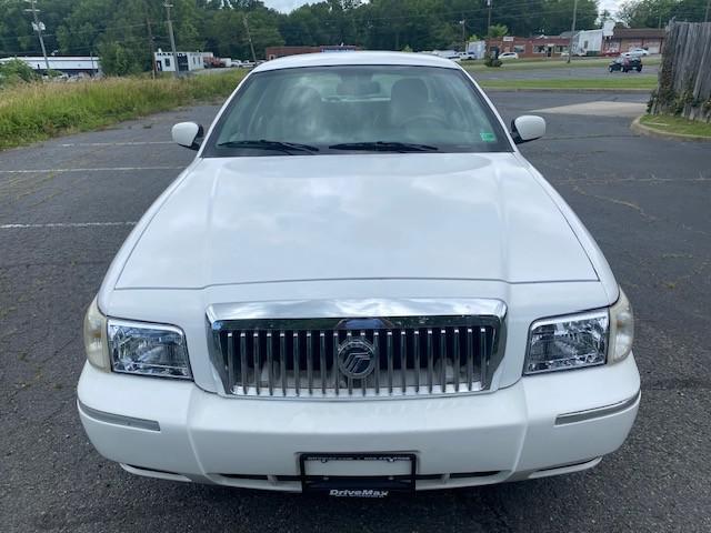 used 2007 Mercury Grand Marquis car, priced at $7,595