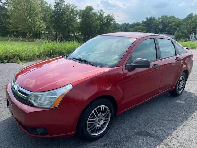 used 2011 Ford Focus car, priced at $5,550