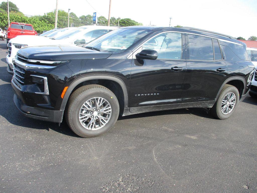 used 2025 Chevrolet Traverse car