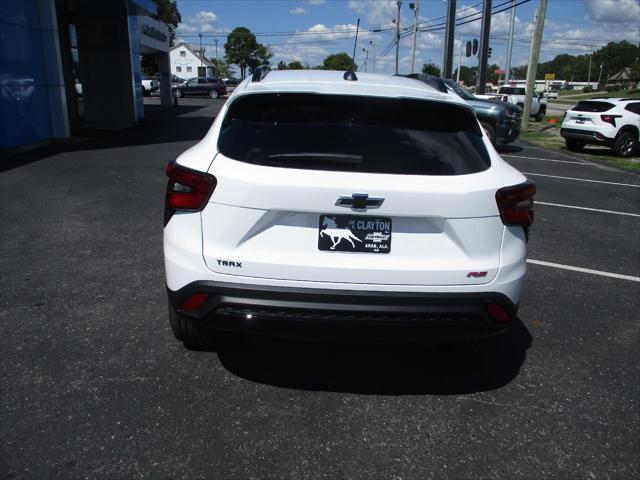 new 2025 Chevrolet Trax car, priced at $26,999