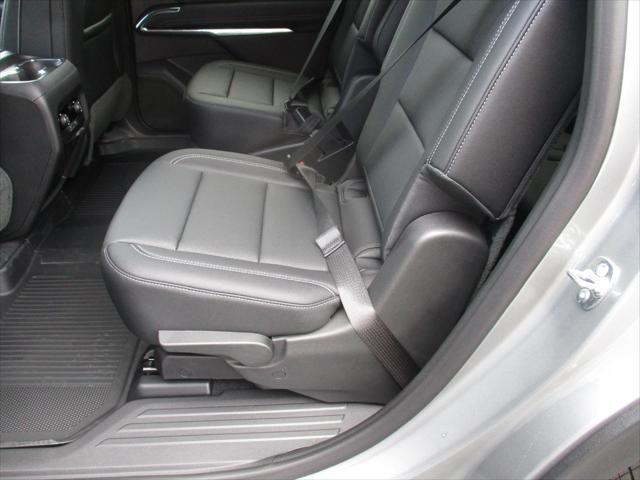 new 2025 Chevrolet Traverse car, priced at $42,599