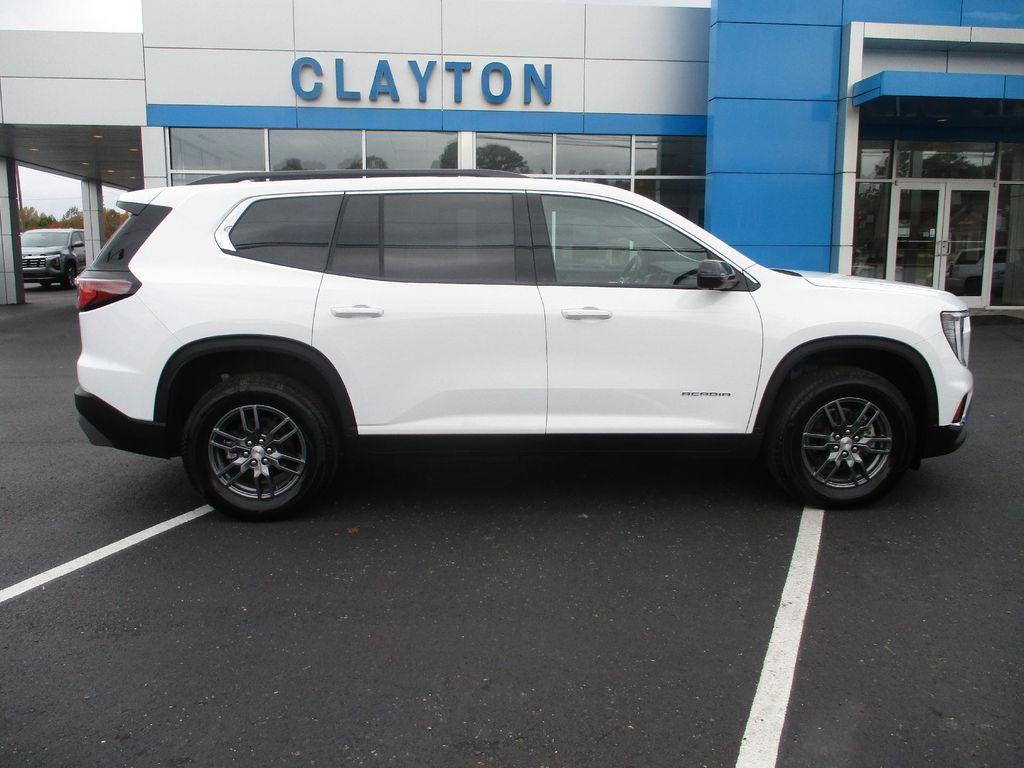 used 2025 GMC Acadia car, priced at $33,999